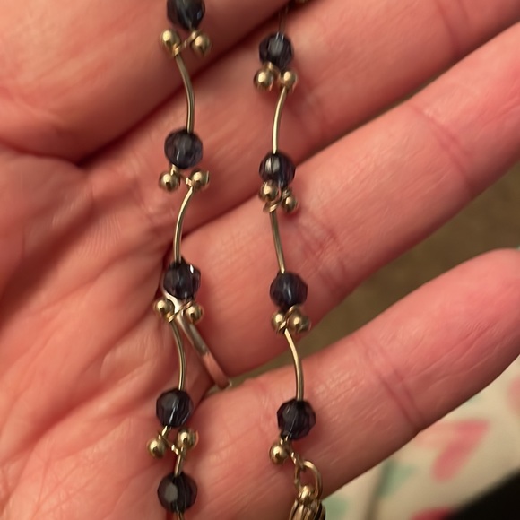 Necklaces - Picture 4 of 4